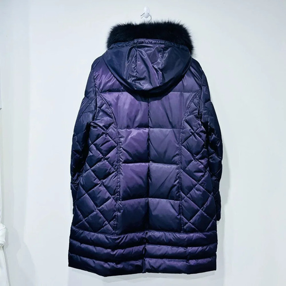 LAURA Purple quilted Down coat with fur hood - Picture 3 of 9